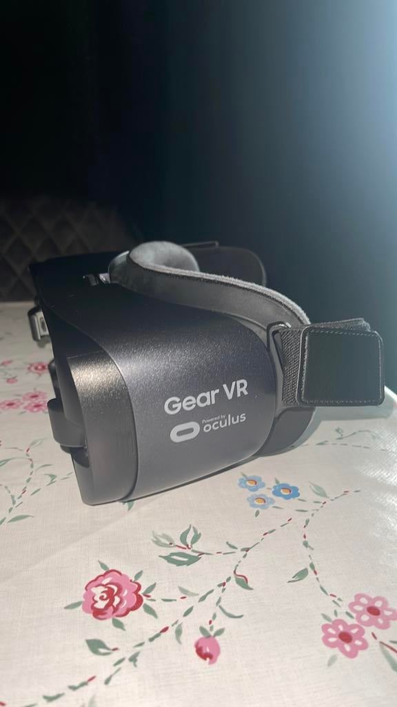 GEAR VR OCULUS BRIL, Spelcomputers en Games, Virtual Reality, Ophalen of Verzenden, Zo goed als nieuw, Telefoon