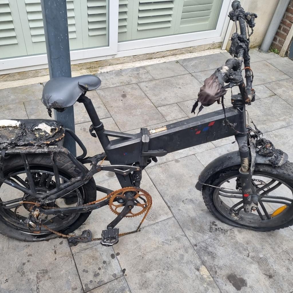 Elektrische engwe pro met brandschade, Fietsen en Brommers, Elektrische fietsen, Ophalen of Verzenden, Gebruikt, Overige merken