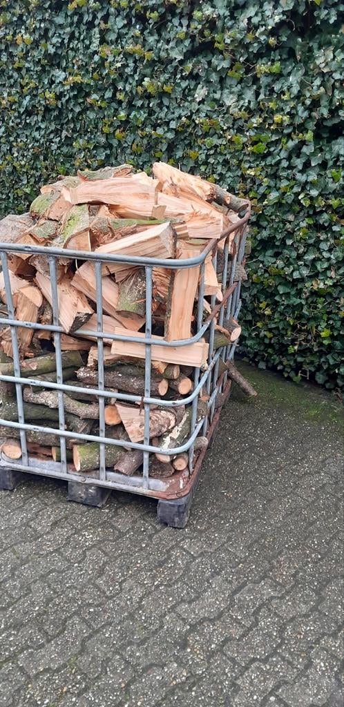 Haardhout van een lindeboom, Minder dan 3 m³, Ophalen of Verzenden