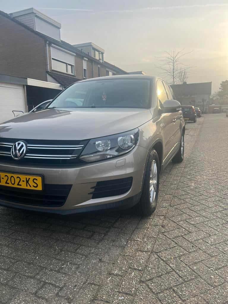 Volkswagen Tiguan 1.4 TSI 90KW BMT 2014, Voorwielaandrijving, 15 km/l, 122 pk, 75 €/maand