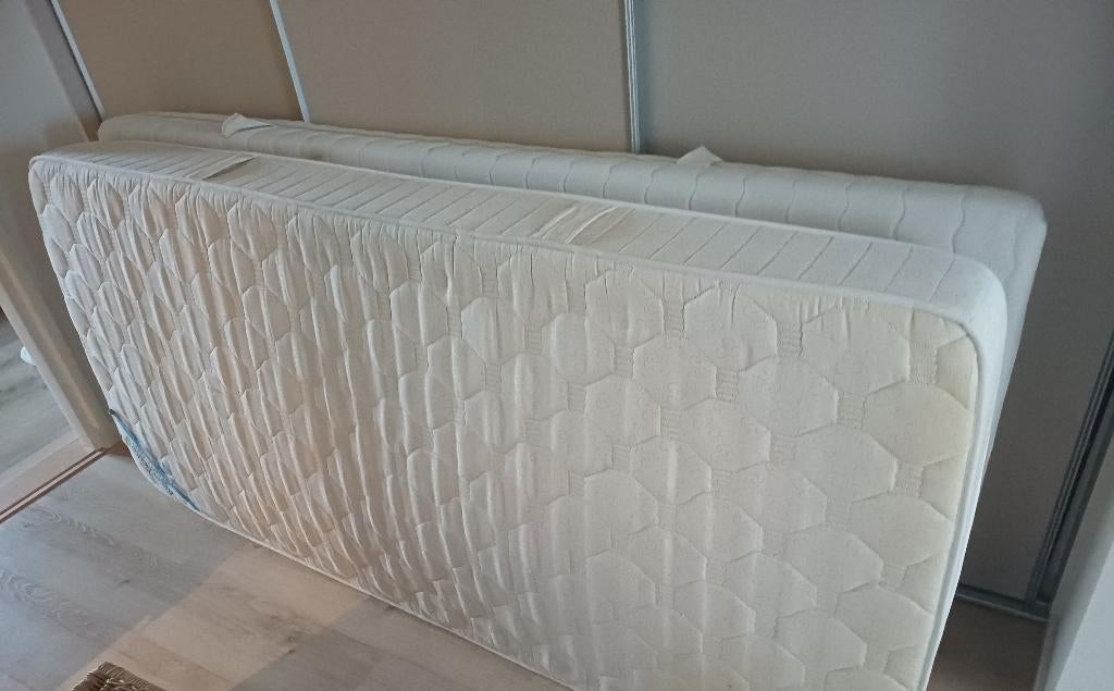 matrassen, Ophalen, 90 cm, Eenpersoons, Zo goed als nieuw
