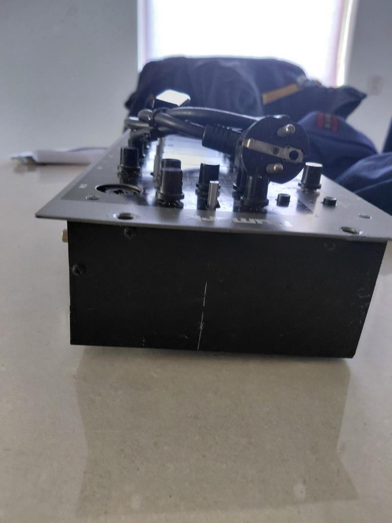 Numark c2 4 kanaals mengpaneel, Ophalen, Gebruikt, Minder dan 5 kanalen, Microfooningang