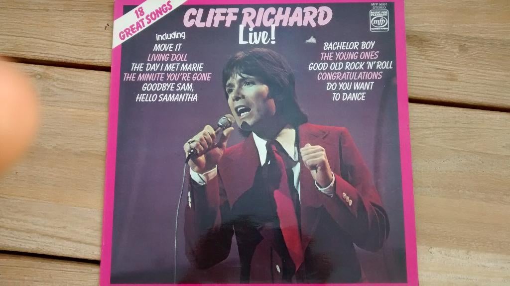 LP - Cliff Richard - Live !, Ophalen of Verzenden, Zo goed als nieuw, 12 inch, Rock-'n-Roll