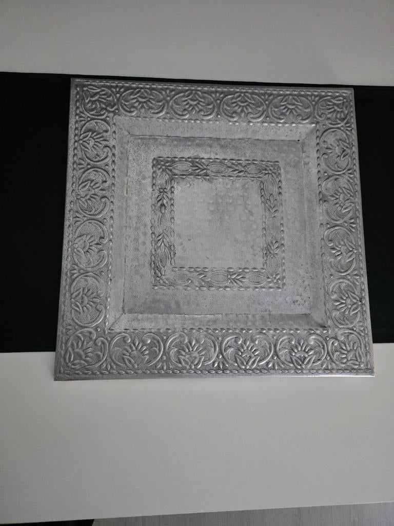 Vierkant bord/ dienblad, Ophalen, Gebruikt, Vierkant, Overige materialen