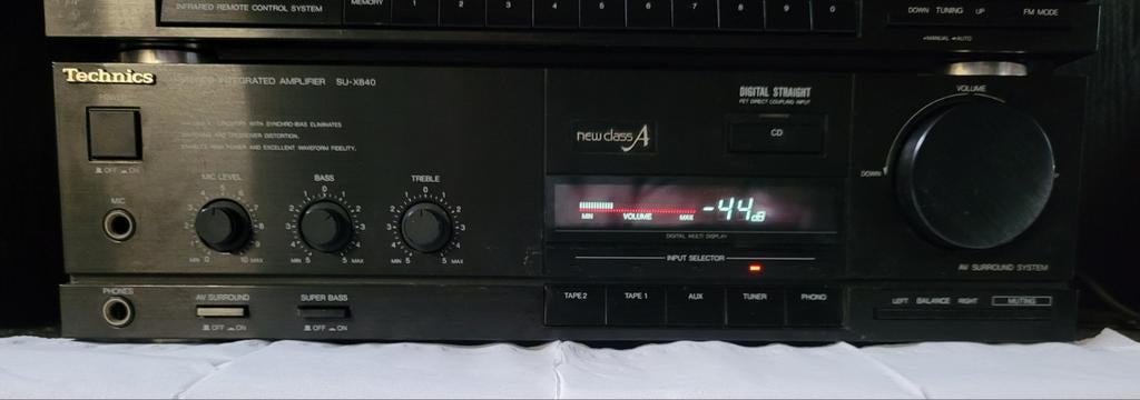 Technics Su-x840 versterker, Overige merken, Gebruikt, Ophalen of Verzenden, Minder dan 60 watt