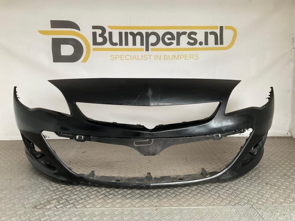 Bumper Opel Astra J FL 12-16 13368660 Voorbumper i4-17673z, Auto diversen, Tuning en Styling, Ophalen of Verzenden