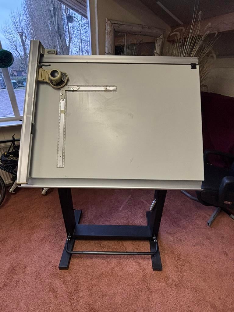 Drafter tekentafel – model EM – incl. onderstel, Ophalen, Zo goed als nieuw