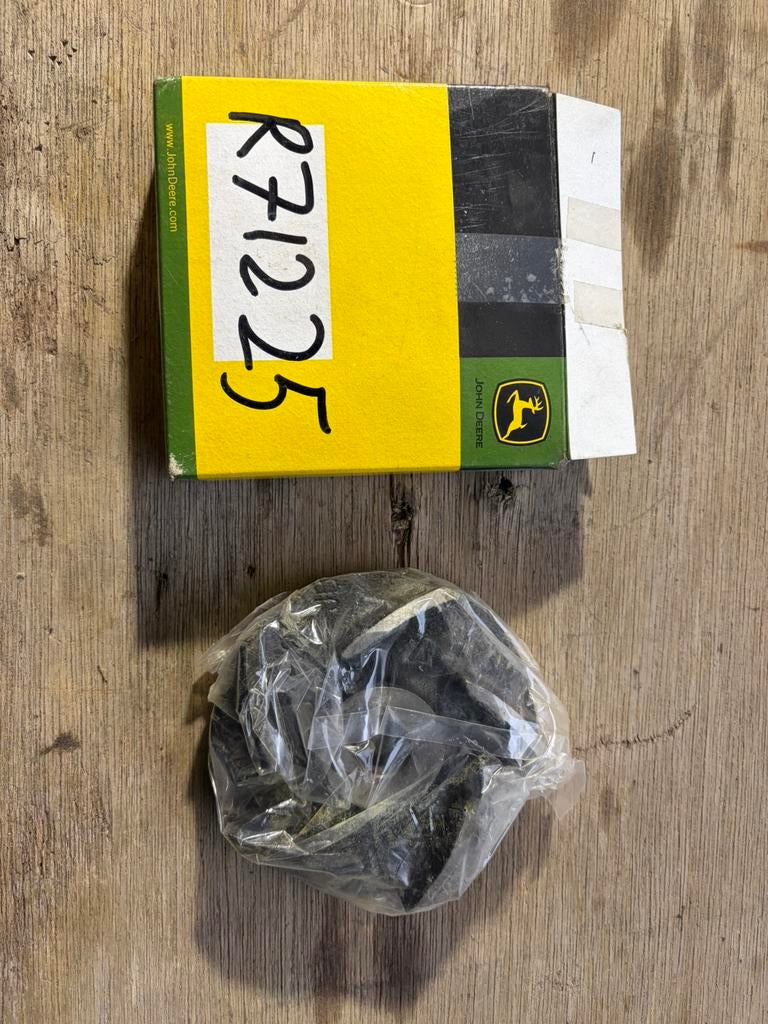 John Deere waterpomp 50 en 55 serie - ond.nr R71225, Ophalen of Verzenden