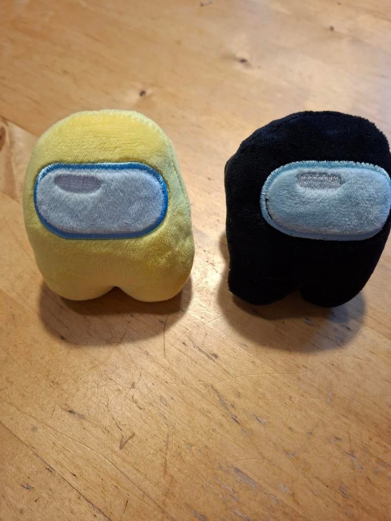 2 knuffeltjes among us, Ophalen of Verzenden, Zo goed als nieuw, Overige typen