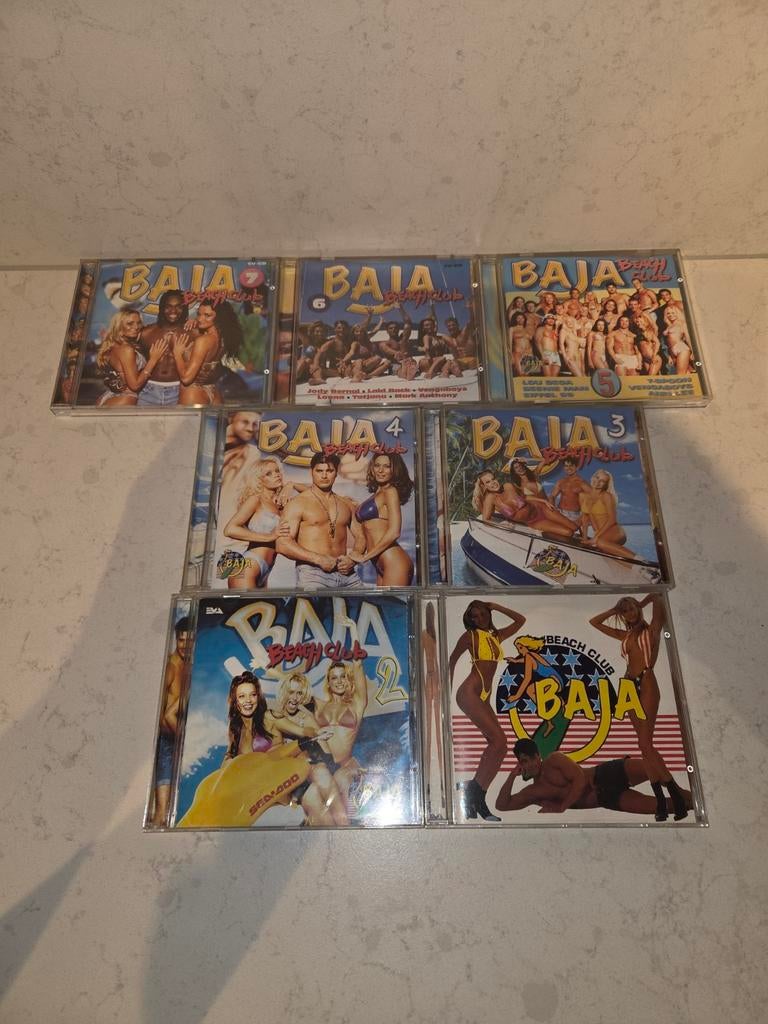 Baja Beach Club - Deel 1 tm 7, Ophalen of Verzenden, Gebruikt, Nederlandstalig