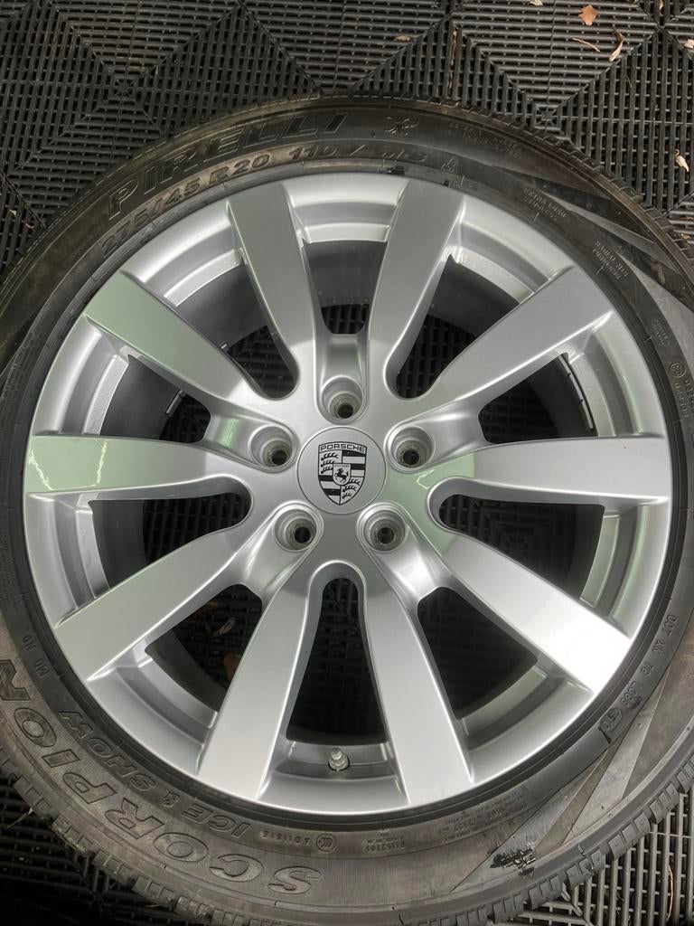 20 inch originele Porsche Cayenne 958 velgen - netjes!, Ophalen, Gebruikt, Velg(en), 275 mm