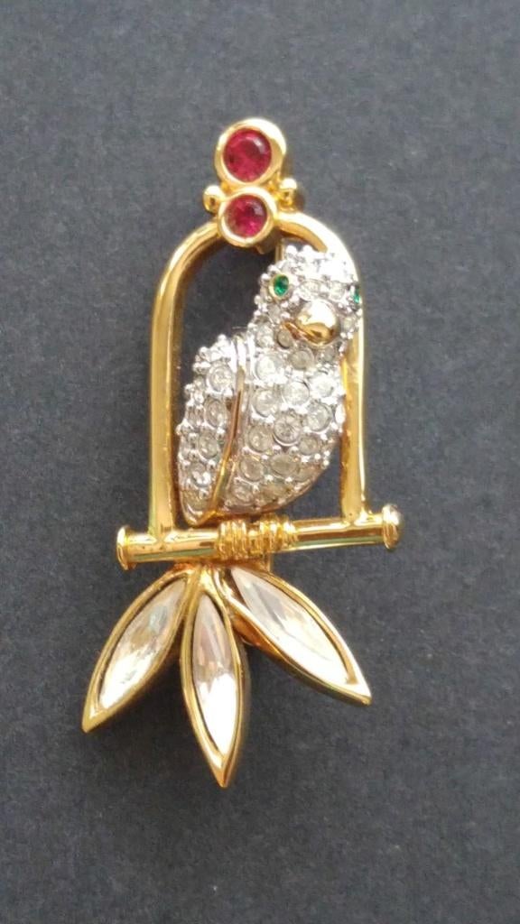 SWAROVSKI - broche Papegaai - Speciale jubileum-uitgave!!, Verzamelen, Swarovski, Ophalen of Verzenden, Nieuw, Sieraad of Horloge