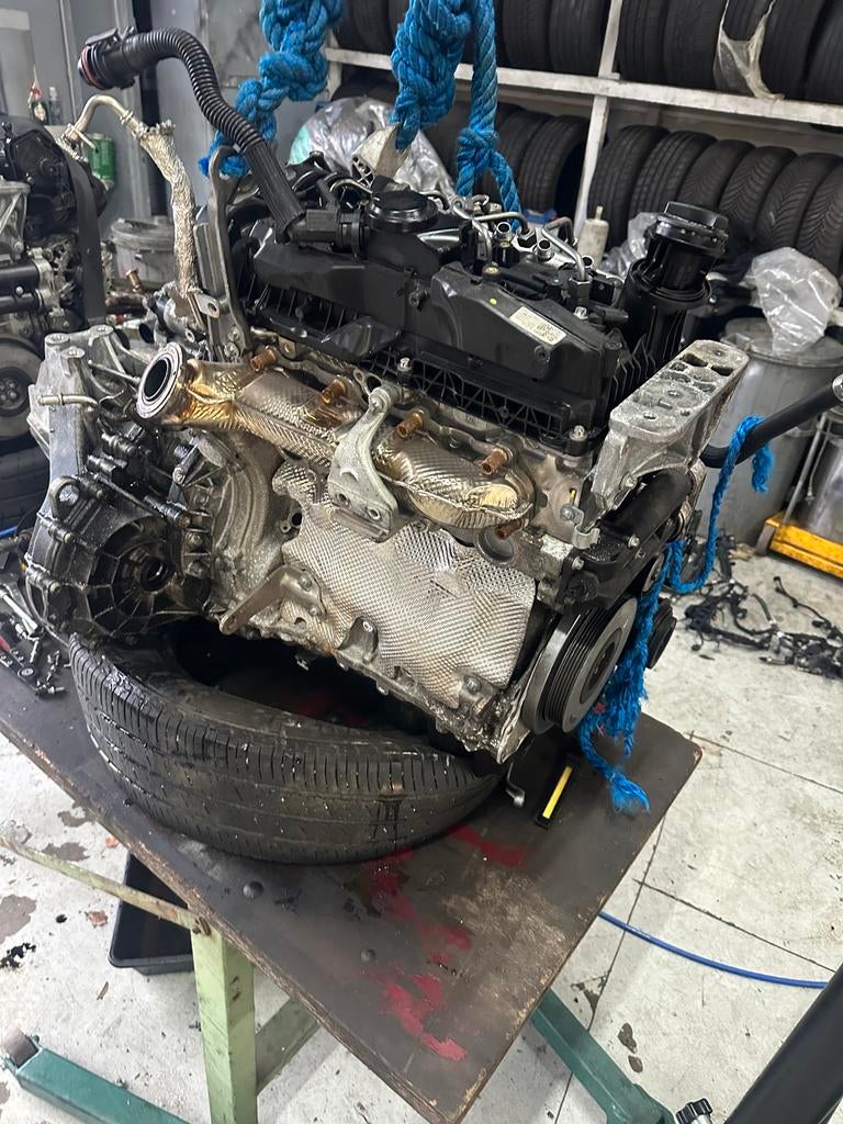 Motor Mercedes B-klasse 200 CDI 150/190 pk defect!, Auto-onderdelen, Ophalen, Mercedes-Benz