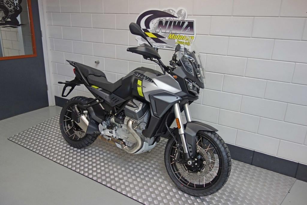 MOTO GUZZI STELVIO - foto 2