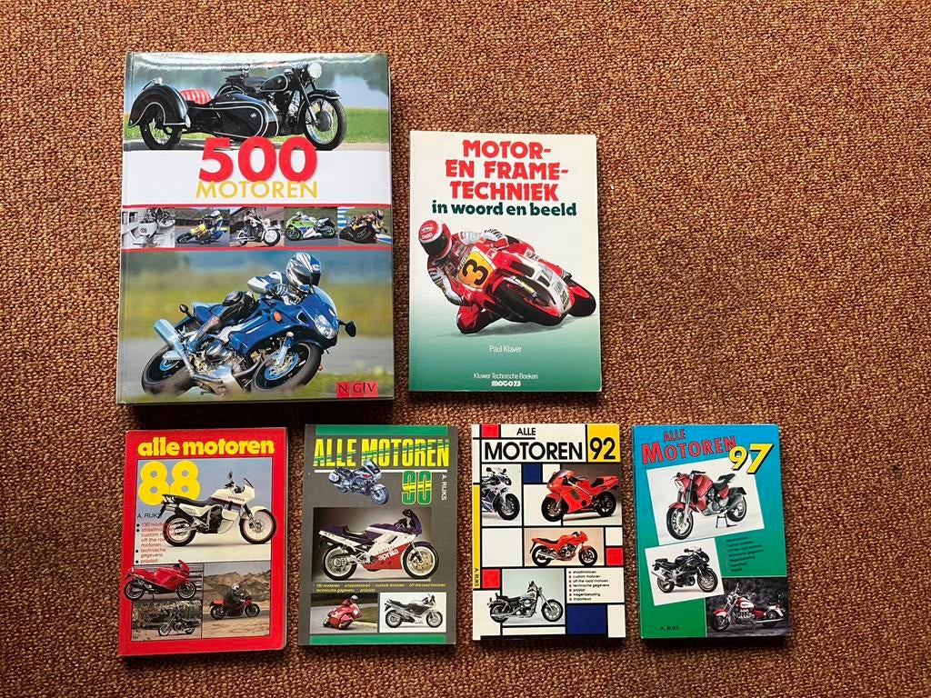 6 motorboeken voor € 60, Boeken, Motoren, Zo goed als nieuw, Ophalen of Verzenden