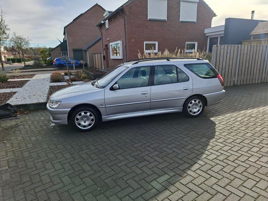 Peugeot 306 1.6 XR Break 2000 Grijs apk tot 16-11-2026, Auto's, Peugeot, Voorwielaandrijving, Stof, 4 cilinders, 1095 kg