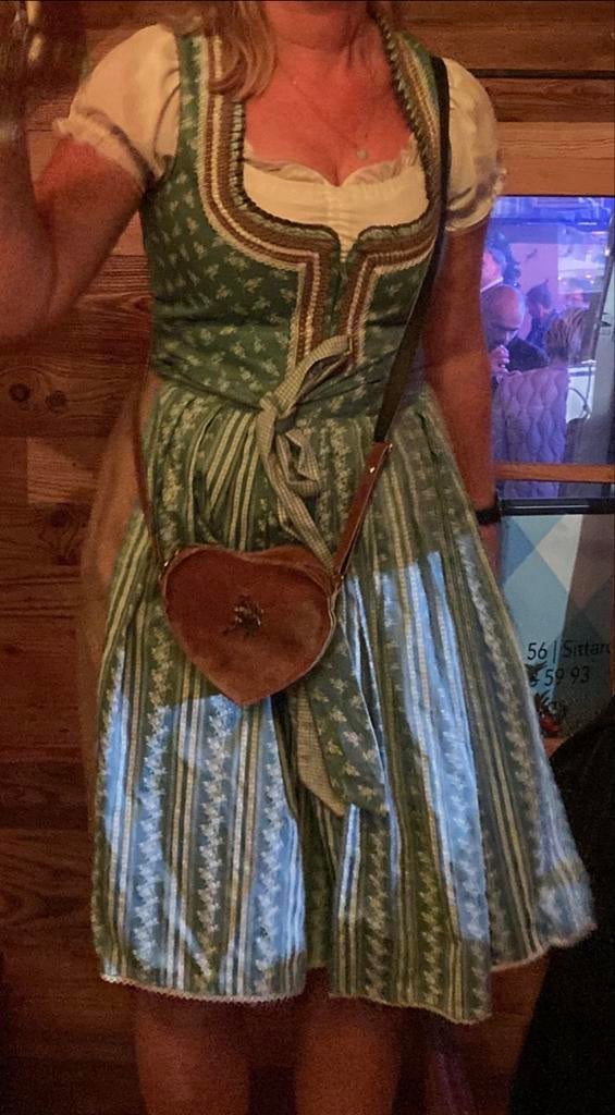 Dirndl, Kleding | Dames, Maat 38/40 (M), Ophalen of Verzenden, Kleding, Overige thema's