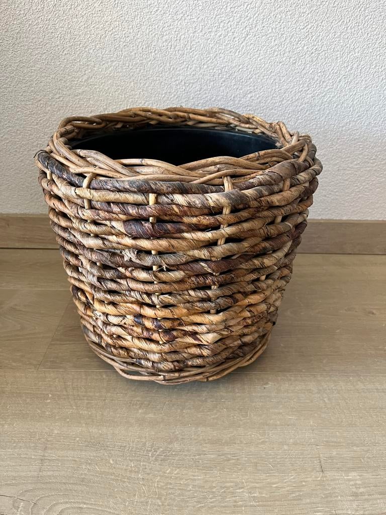 Binnenpot gevlochten waterhyancint, Ophalen of Verzenden, Zo goed als nieuw