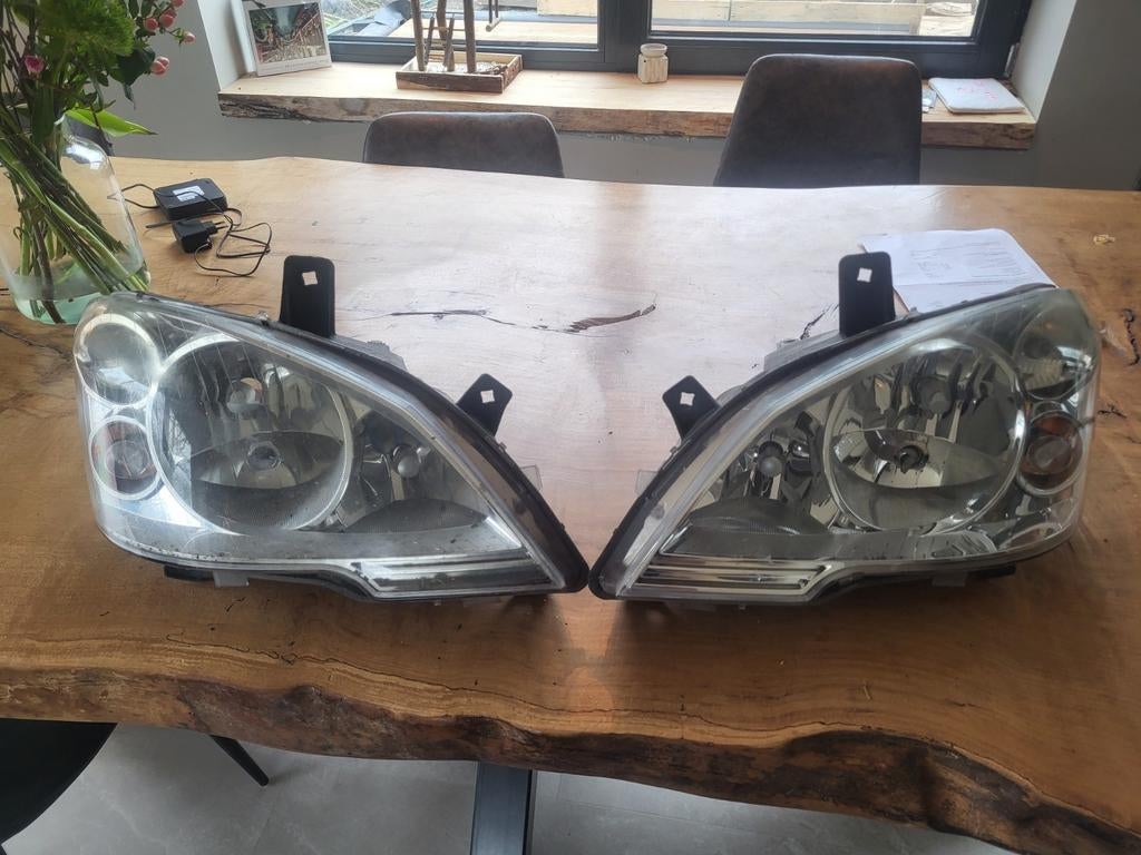 Mercedes viano koplampen, Ophalen of Verzenden