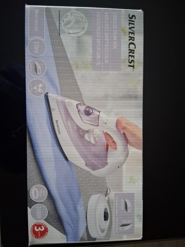 SilverCrest Draadloos Strijkijzer + LIVARNO home Strijkplank, Witgoed en Apparatuur, Strijkijzers en Strijkplanken, Ophalen, Nieuw