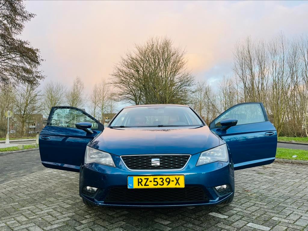 Seat Leon 1.4 TSI 90KW SC 2014 BLAUW met lederen bekleding, Auto's, Voorwielaandrijving, 4 cilinders, 122 pk, 1395 cc