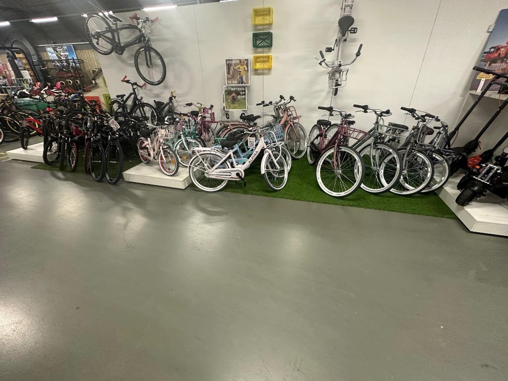 Alpina kinderfiets uit voorraad fiets kom fietsen testen!, Fietsen en Brommers, Fietsen | Kinderfietsjes, Ophalen, Nieuw, Alpina