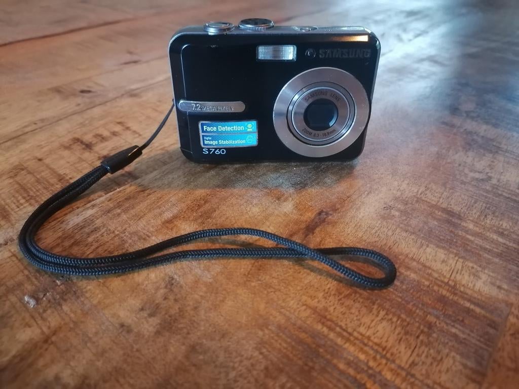 Fotocamera Samsung S760 zwart incl. Samsonite hoesje, Ophalen of Verzenden, Gebruikt, Samsung, Minder dan 4 keer