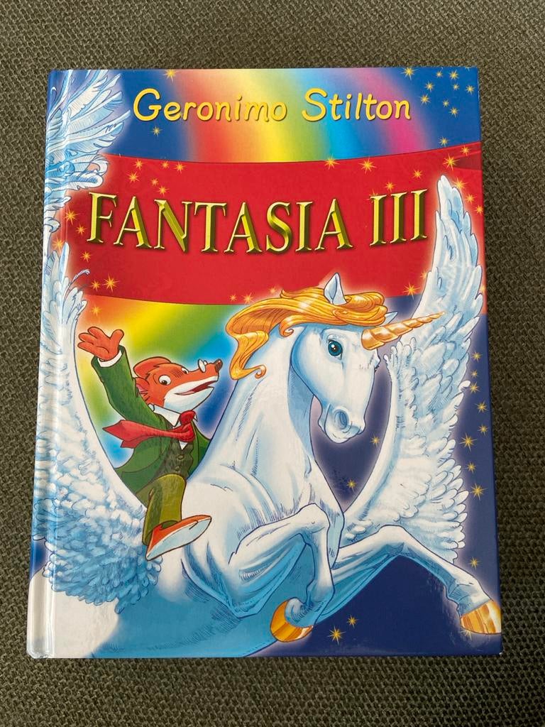 Geronimo Stilton - Fantasia III, Ophalen of Verzenden, Zo goed als nieuw, Sprookjes