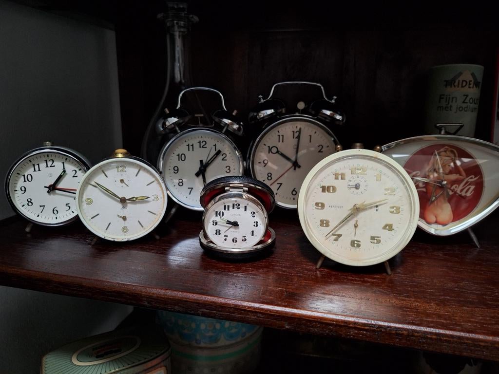 Diverse vintage wekkers, incl. Coca-Cola wekker, Ophalen of Verzenden, Zo goed als nieuw, Analoog, Wekker of Tafelklok