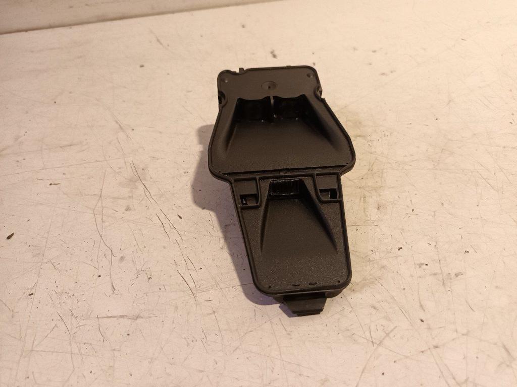 Regensensor Seat Mii, Onderdelen@venauto.nl, Van der Ven Autorecycling B.V., Gebruikt, Ettenseweg 76, 4706 PB Roosendaal, The Netherlands