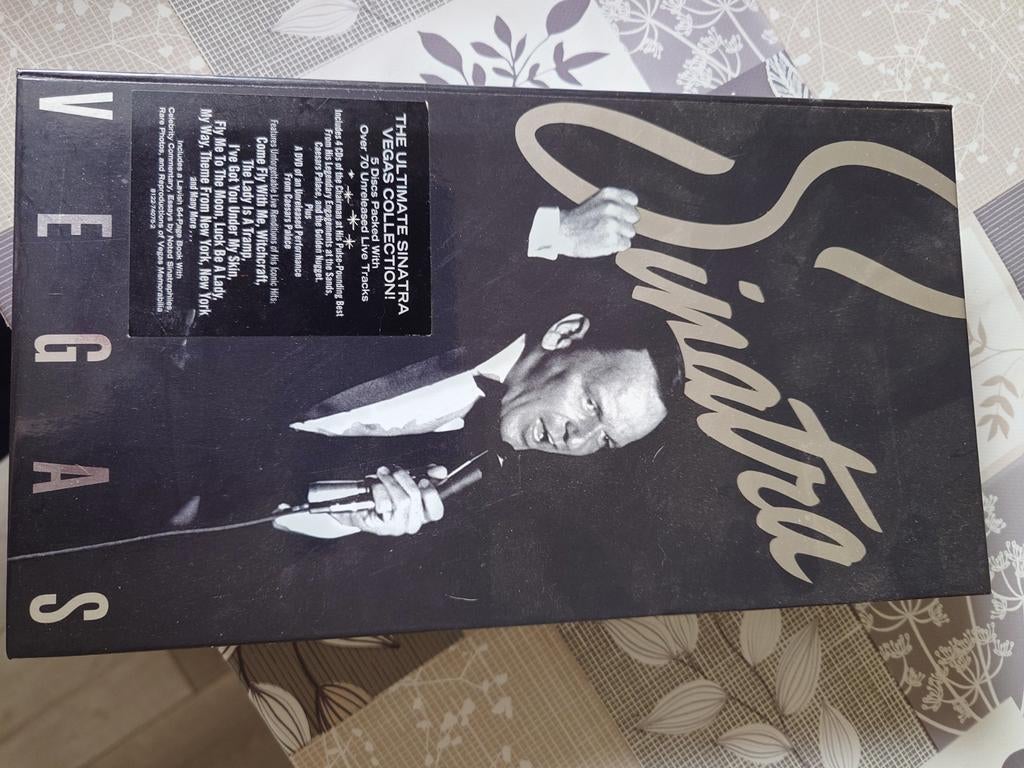 Frank Sinatra Vegas Collectie - Boxset, Ophalen of Verzenden, Zo goed als nieuw, Jazz en Blues, Boxset