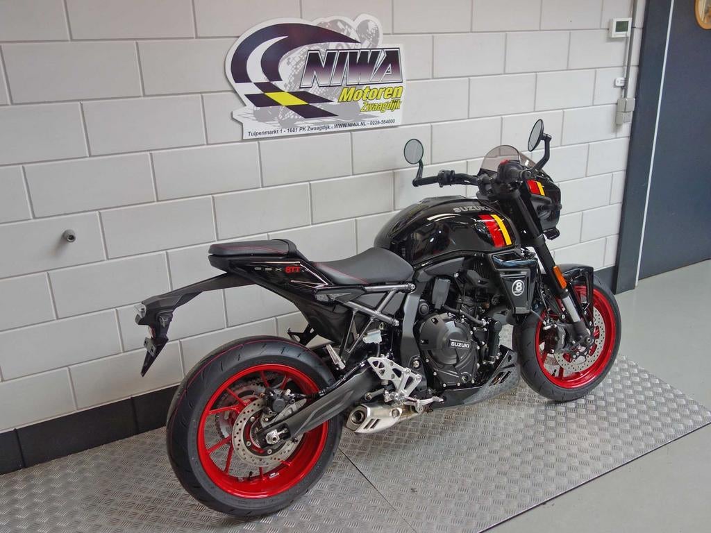 SUZUKI GSX-8T (bj 2026) - foto 3