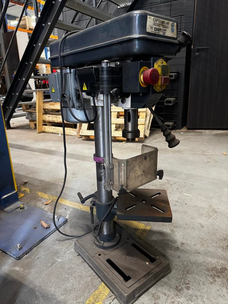 Optimum B16 Tafelkolomboormachine, Ophalen, Gebruikt, 400 tot 600 watt, Kolomboormachine
