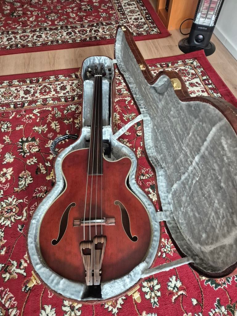 Zeldzame Takamine B10 akoestische ( contra ) bas gitaar, Ophalen, Gebruikt