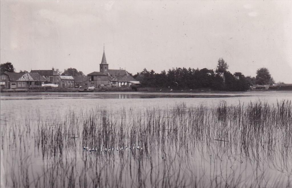705L fotokaart Eernewoude, panorama met kerk, 1937, Verzamelen, Ophalen of Verzenden, 1920 tot 1940, Gelopen, Friesland