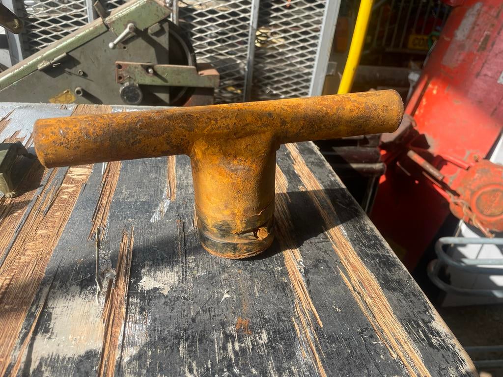 Tegelklopper stratenmakers gereedschap, Ophalen, Gebruikt