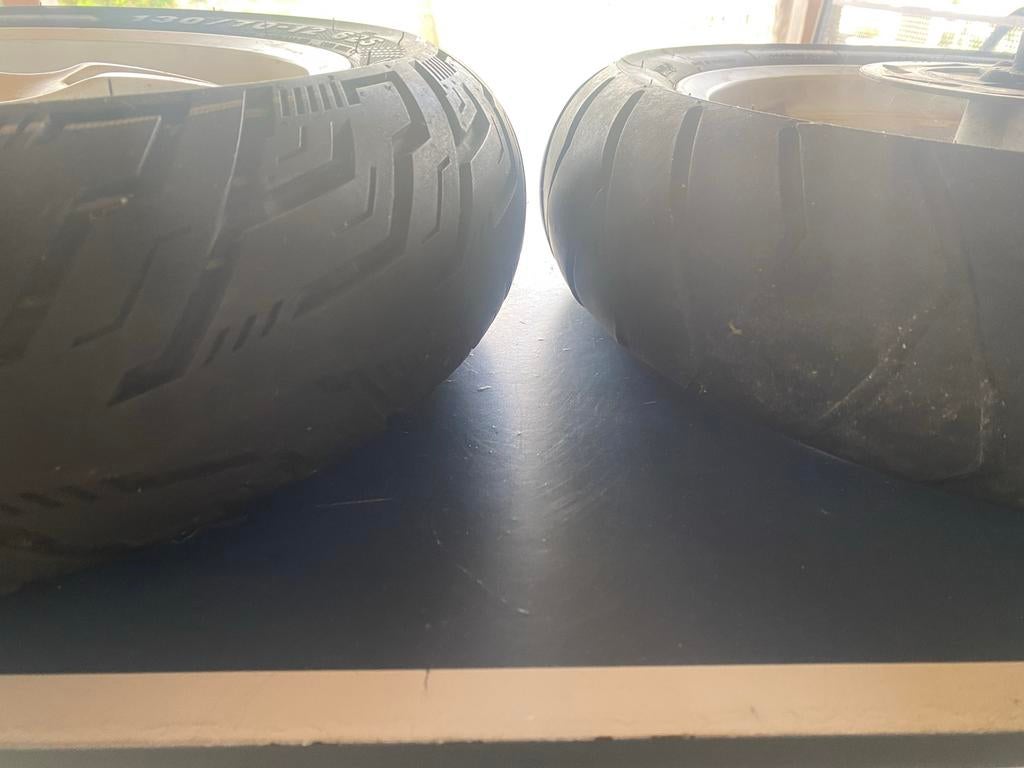 Peugeot Ludix velgen set met gloednieuwe banden, Ophalen of Verzenden, Zo goed als nieuw, Overige typen, Peugeot