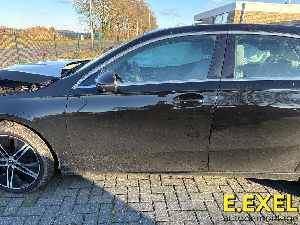 Deur Links voor Mercedes A KlasseW177 zonder spiegel 2020-26, Gebruikt, -, Deur, Voor
