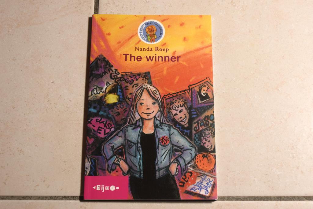 Leesleeuw Engels: The Winner / Nanda Roep, Boeken, Ophalen of Verzenden, Zo goed als nieuw, Fictie algemeen