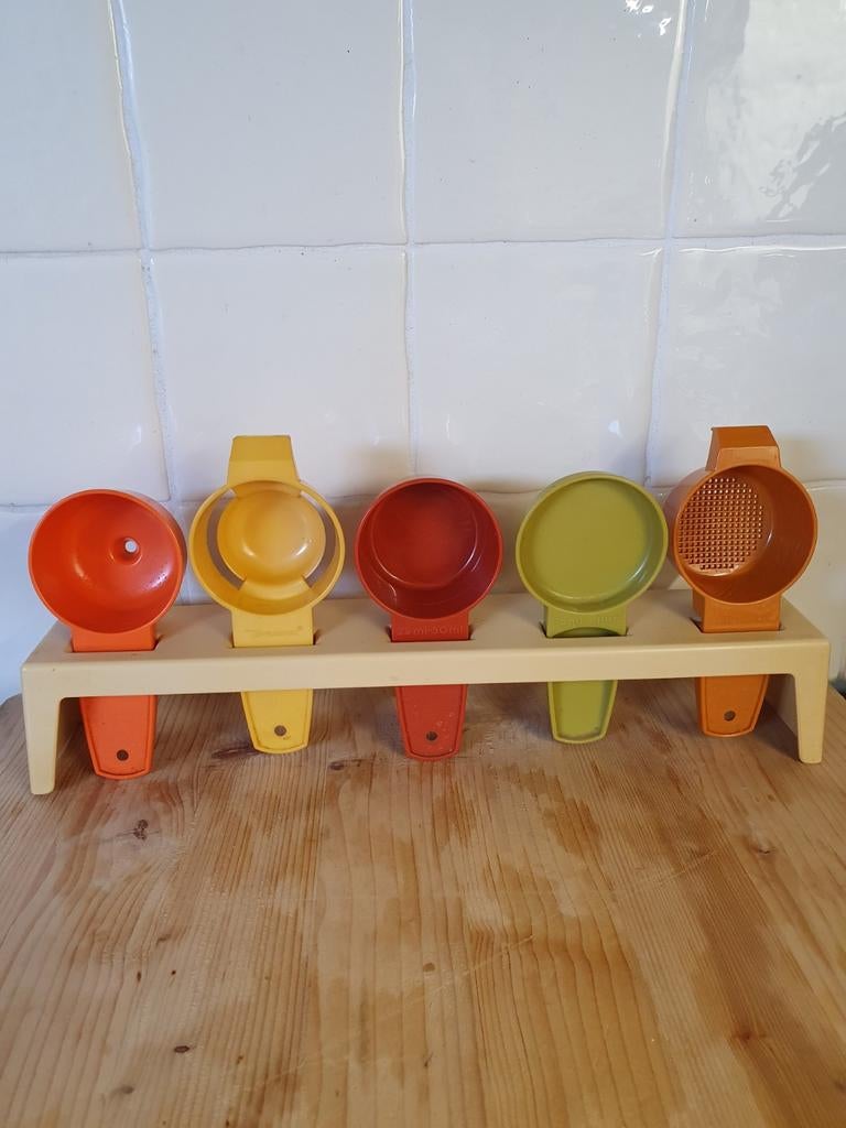 Complete set vintage Tupperware keukenhulpjes, Ophalen of Verzenden, Overige typen