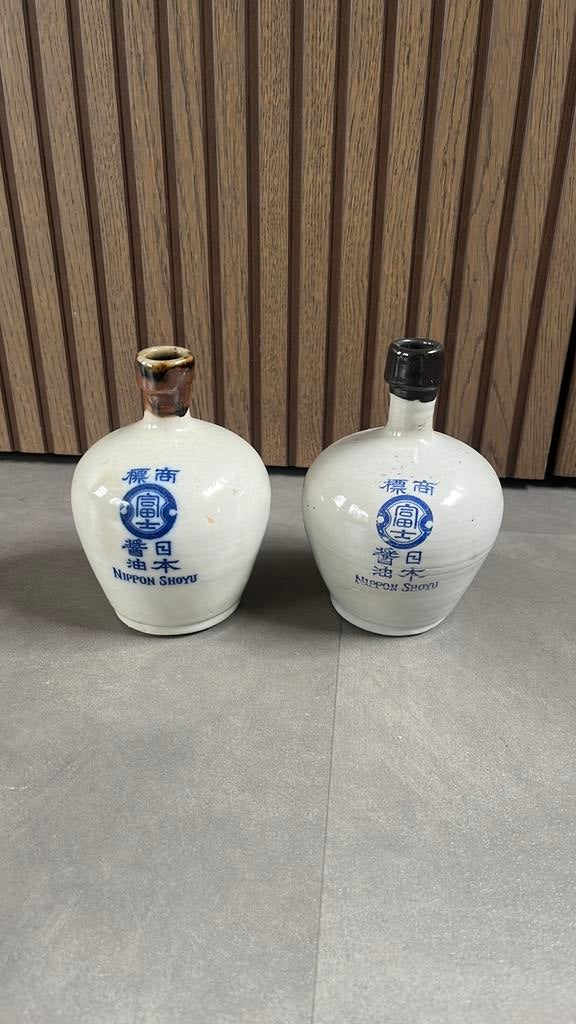 Set van 2 vintage Japanse sake/sojasaus kruiken Nippon Shoyu, Ophalen of Verzenden