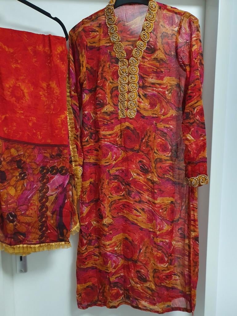 Rood/roze Indiase Kameez Dupatta - Maat S, Kleding | Dames, Gelegenheidskleding, Zo goed als nieuw, Overige typen, Maat 36 (S)