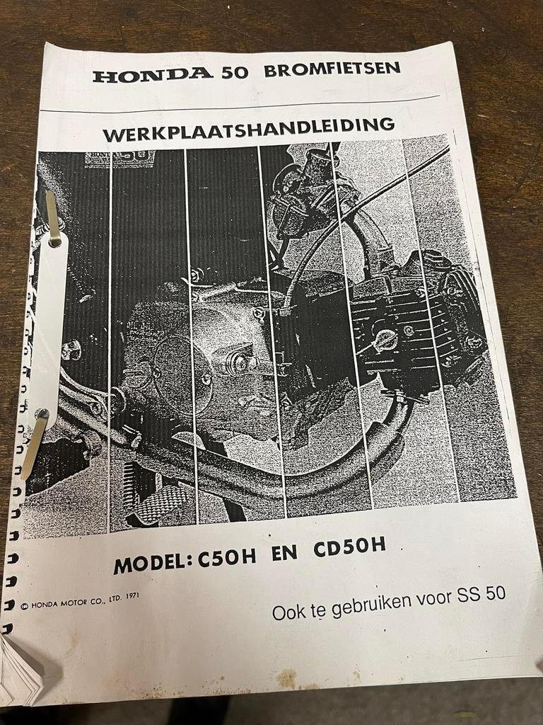 Honda 50 werkplaatshabdboek, Ophalen of Verzenden, Zo goed als nieuw