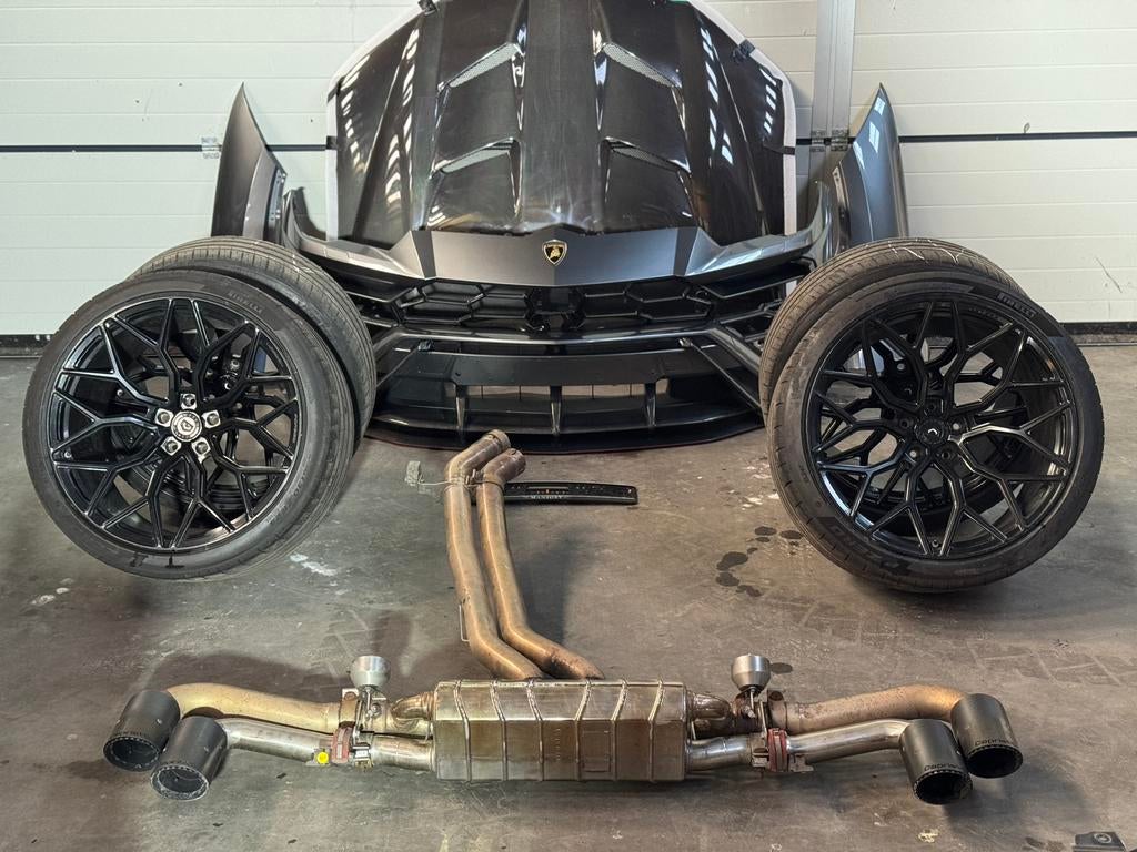 Lamborghini Urus Mansory Soft Body Voorbumper UitaatVoorkop, Auto-onderdelen, Carrosserie en Plaatwerk, Nieuw, Ophalen of Verzenden