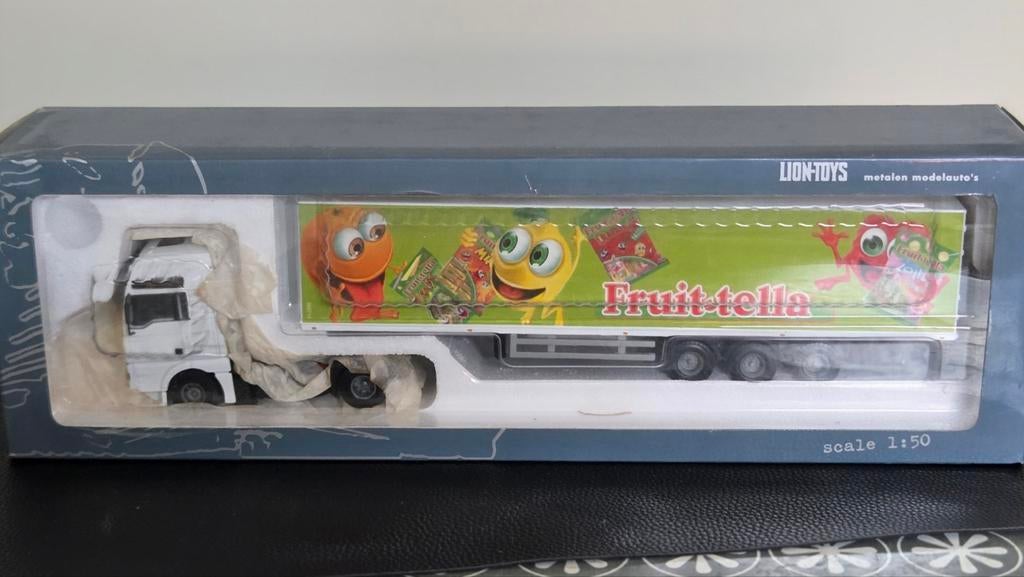 Lion Toys Fruittella Vrachtwagen Model 1:50, Ophalen of Verzenden, Zo goed als nieuw, Bus of Vrachtwagen, Lion Toys