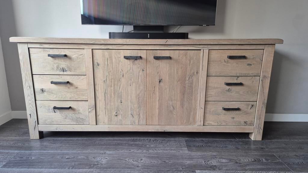 Dressoir massief eiken Beaufort, Ophalen, 25 tot 50 cm, 200 cm of meer