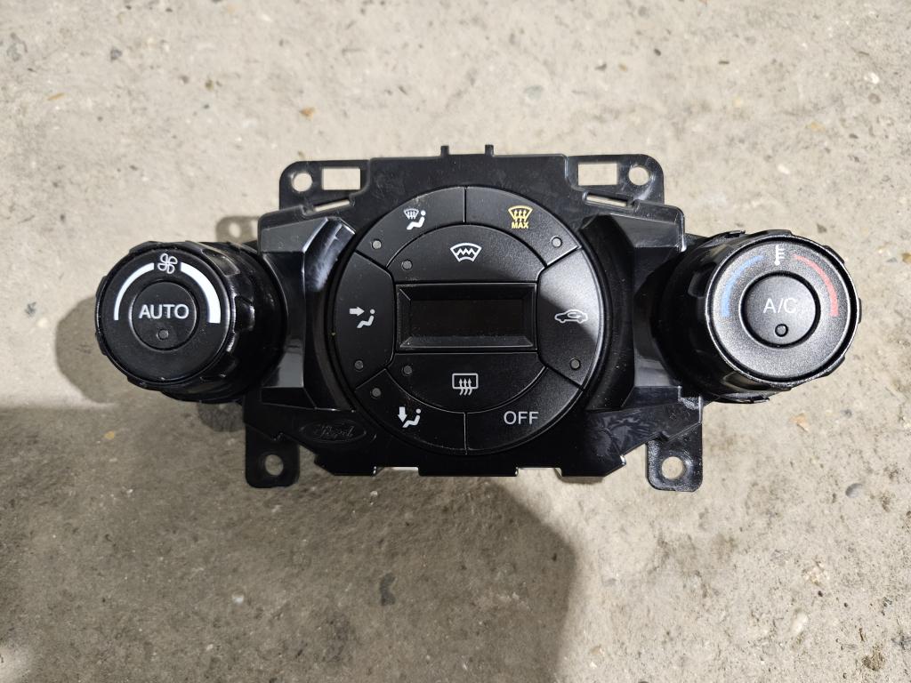 BEDIENINGSPANEEL VERWARMING FORD FIESTA, Niet ingevuld, Gebruikt, Niet ingevuld, Ophalen of Verzenden