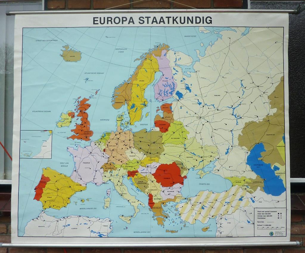 Oude schoolkaart van Europa met landen, Antiek en Kunst, Antiek | Schoolplaten, Ophalen of Verzenden, Aardrijkskunde