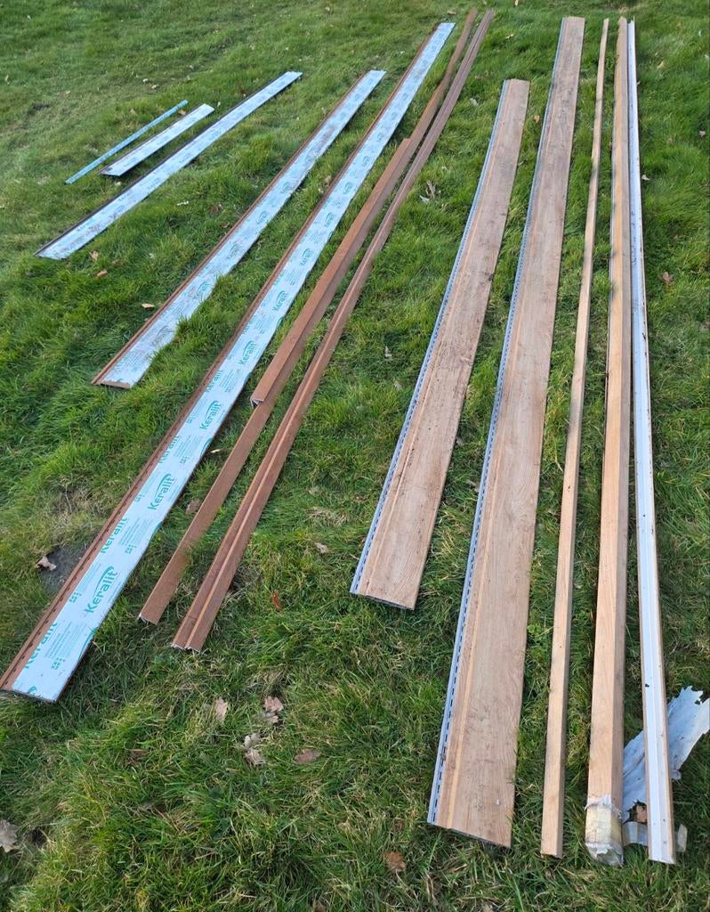 Keralit kunstof Gevelbekleding planken & hoekprofielen, Ophalen, Minder dan 25 mm, Zo goed als nieuw, Plank