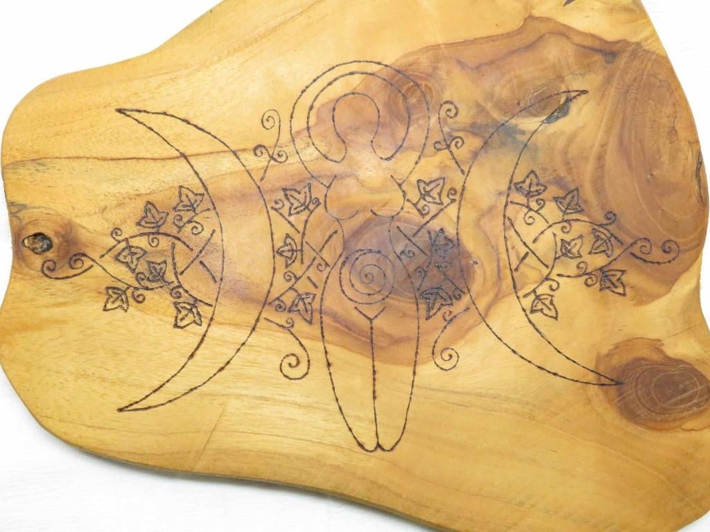 Houten altaar bord godin pyrografie, Ophalen of Verzenden, Nieuw, Hout, Minder dan 25 cm